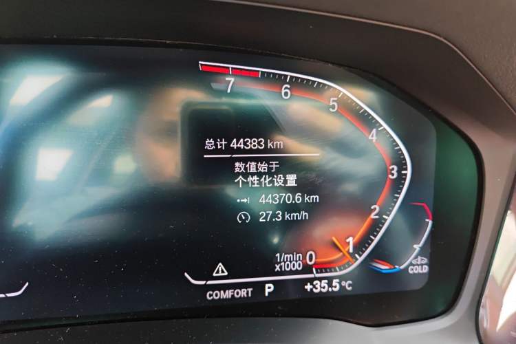 Used BMW 3 Series 2022 Revised 325i M Sport Night Edition Package Odometer Close Up