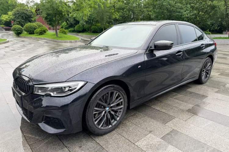 Used BMW 3 Series 2022 Restyled 330Li xDrive M Sport Night Edition Package Guazi used car, China used car export, Used car for sale, Used  cars, Cheapest cars for sale