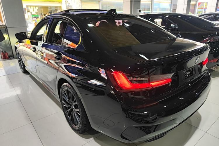 Used BMW 3 Series 2022 Revised 325i M Sport Night Edition Package Rear Left 45 Deg