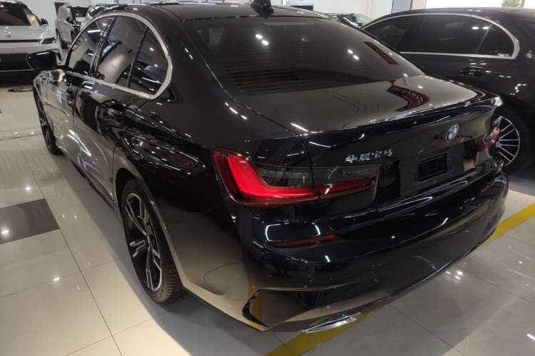 Used BMW 3 Series 2022 Updated 325i M Sport Package Rear Left 45 Deg