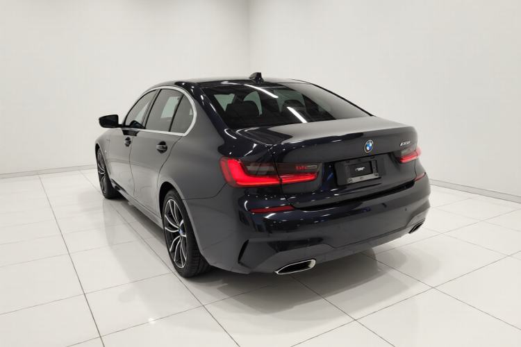 Used BMW 3 Series 2022 325Li M Sport Package Rear Left 45 Deg