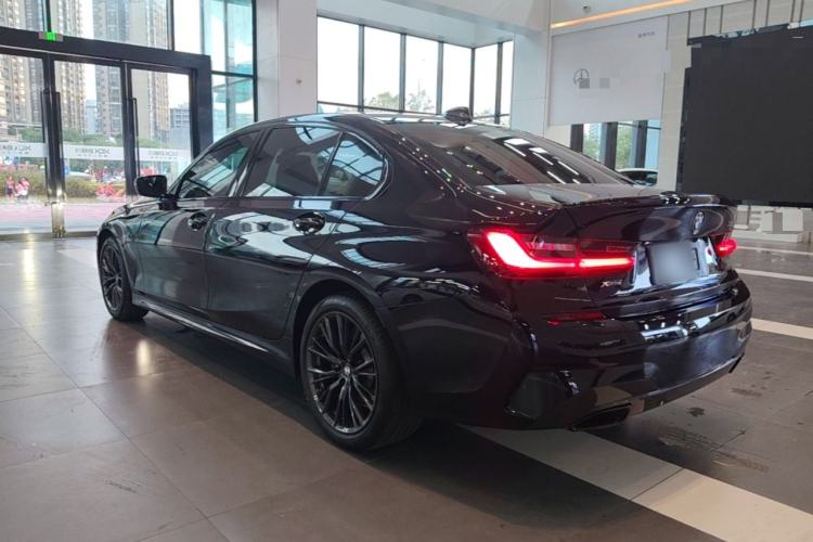 Used BMW 3 Series 2022 Restyled 330Li xDrive M Sport Night Edition Package Rear Left 45 Deg