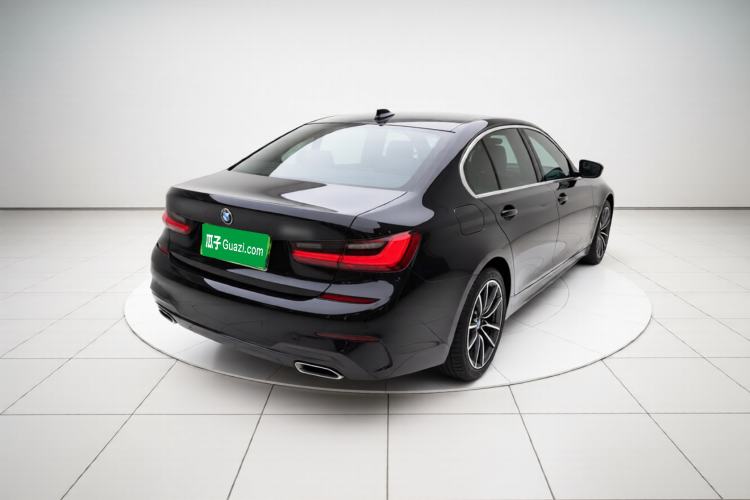 Used BMW 3 Series 2022 320Li M Sport Package Rear Right 45 Deg