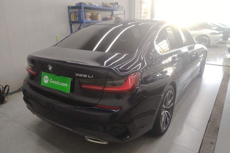 Used BMW 3 Series 2022 325Li M Sport Package Rear Right 45 Deg