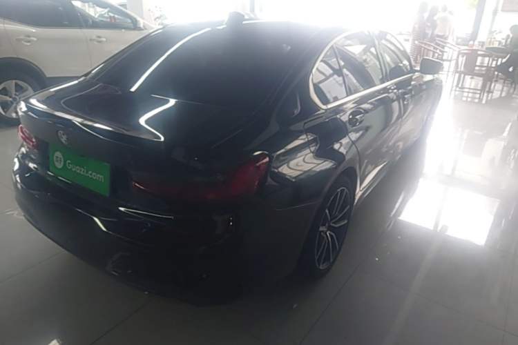 Used BMW 3 Series 2022 Restyled 320Li M Sport Package Rear Right 45 Deg