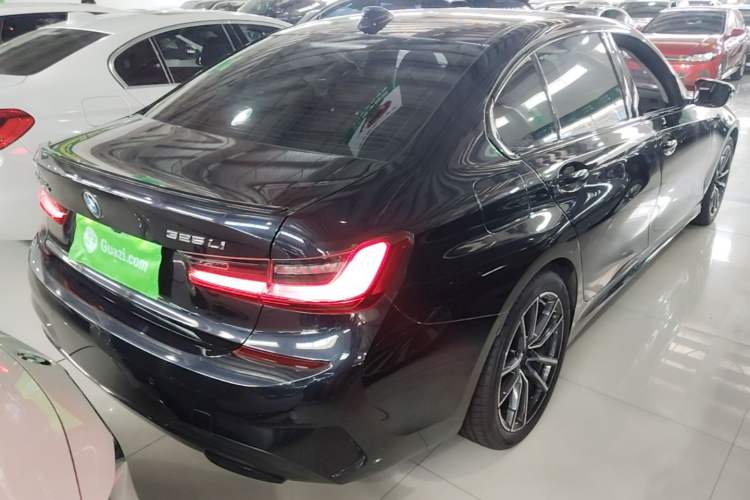 Used BMW 3 Series 2022 325Li M Sport Package Rear Right 45 Deg