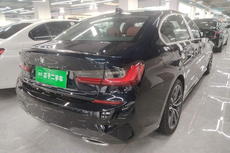 Used BMW 3 Series 2022 325Li M Sport Package Rear Right 45 Deg