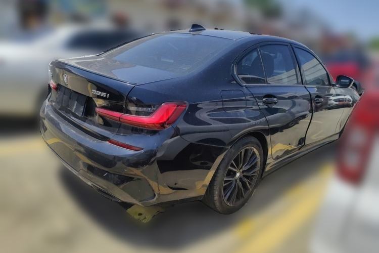 Used BMW 3 Series 2022 Revised 325i M Sport Night Edition Package Rear Right 45 Deg