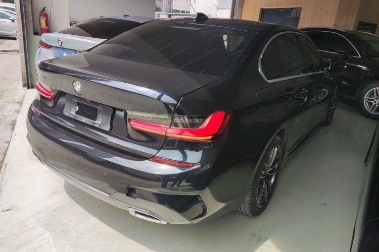 Used BMW 3 Series 2022 Restyled 320Li M Sport Package Rear Right 45 Deg