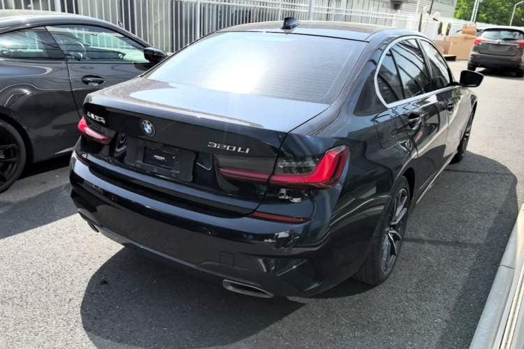 Used BMW 3 Series 2022 320Li M Sport Package Rear Right 45 Deg