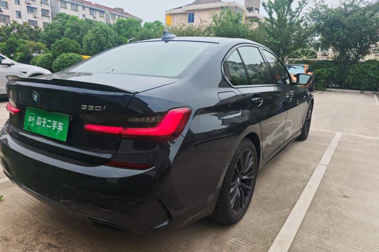 Used BMW 3 Series 2022 Revised 325i M Sport Night Edition Package Rear Right 45 Deg