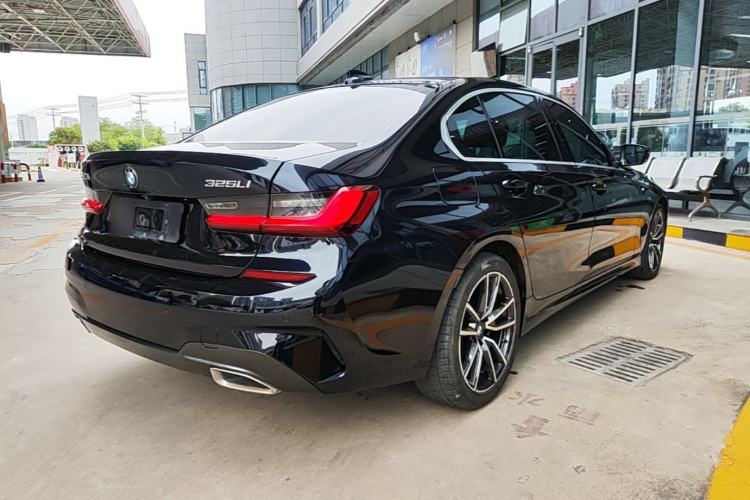 Used BMW 3 Series 2022 325Li M Sport Package Rear Right 45 Deg