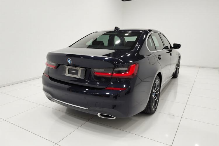 Used BMW 3 Series 2022 325Li M Sport Package Rear Right 45 Deg