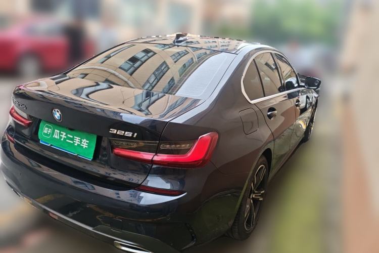 Used BMW 3 Series 2022 325i M Sport Package Rear Right 45 Deg