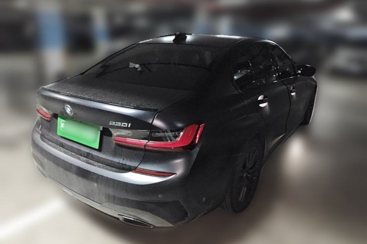 Used BMW 3 Series 2022 330i M Sport Night Edition Rear Right 45 Deg