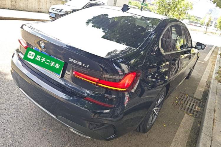 Used BMW 3 Series 2022 325Li M Sport Package Rear Right 45 Deg