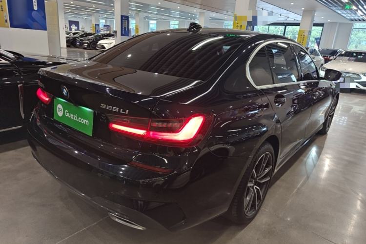 Used BMW 3 Series 2022 Restyled 325Li xDrive M Sport Package Rear Right 45 Deg