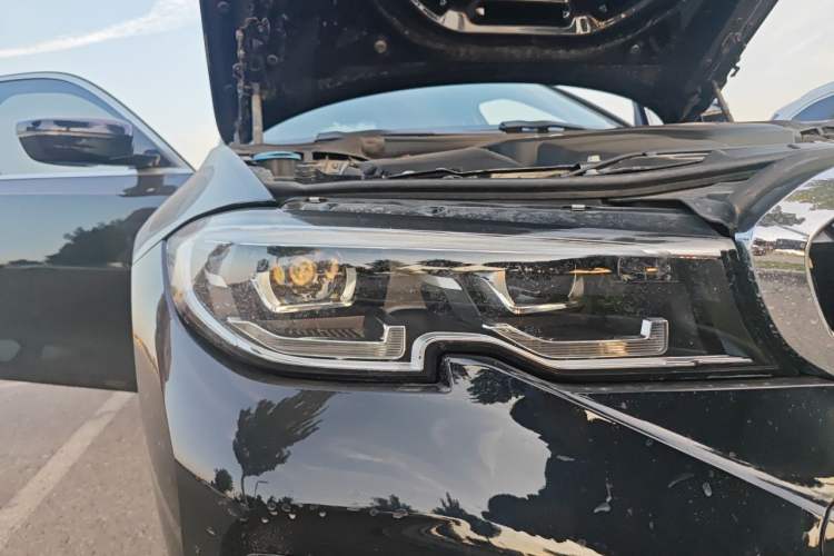 Used BMW 3 Series 2022 325Li M Sport Package Right Front Headlight