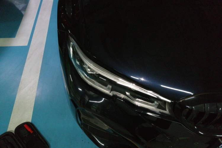 Used BMW 3 Series 2022 325Li M Sport Package Right Front Headlight
