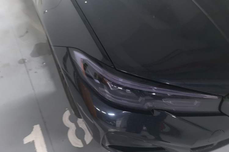 Used BMW 3 Series 2022 Restyled 325Li M Sport Night Edition Package Right Front Headlight