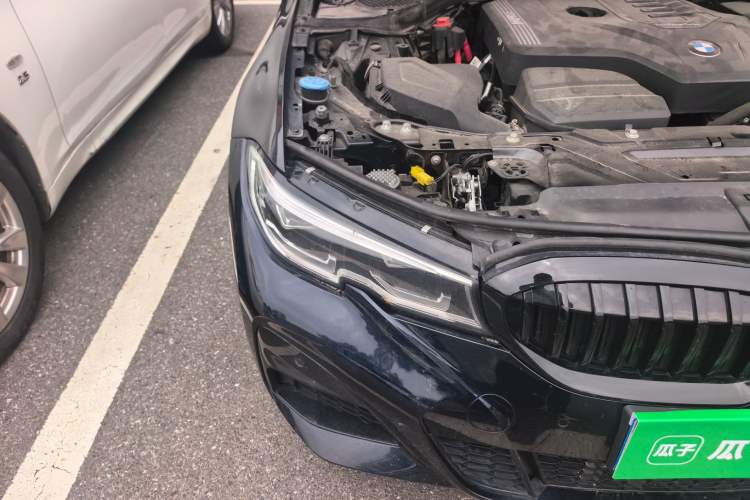 Used BMW 3 Series 2022 325Li M Sport Night Edition Package Right Front Headlight