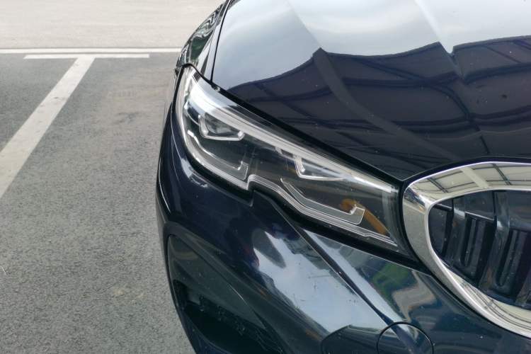 Used BMW 3 Series 2022 Restyled 320Li M Sport Package Right Front Headlight