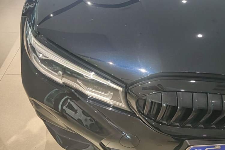 Used BMW 3 Series 2022 325Li M Sport Night Edition Package Right Front Headlight