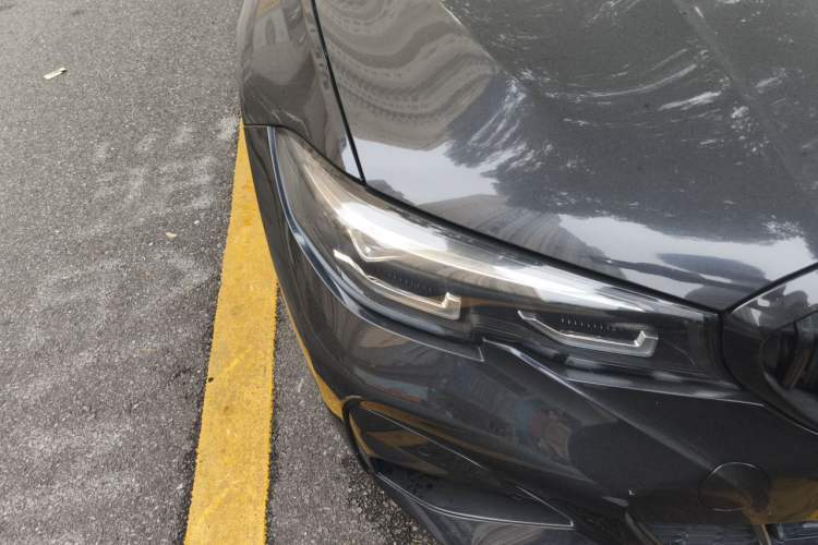 Used BMW 3 Series 2022 Updated 325i M Sport Package Right Front Headlight