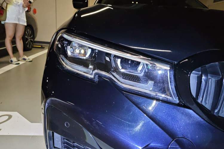 Used BMW 3 Series 2022 325Li M Sport Night Edition Package Right Front Headlight