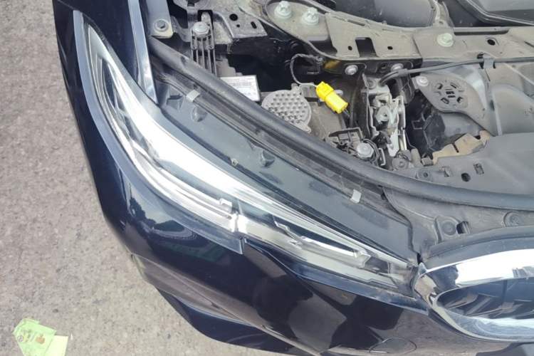 Used BMW 3 Series 2022 320Li M Sport Package Right Front Headlight