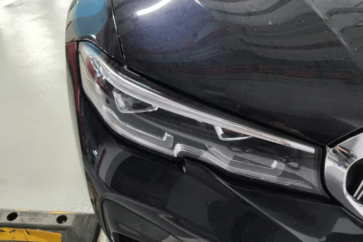 Used BMW 3 Series 2022 Updated 325Li M Sport Package Right Front Headlight