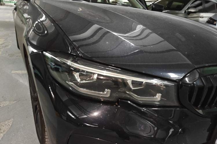 Used BMW 3 Series 2022 330i M Sport Night Edition Right Front Headlight