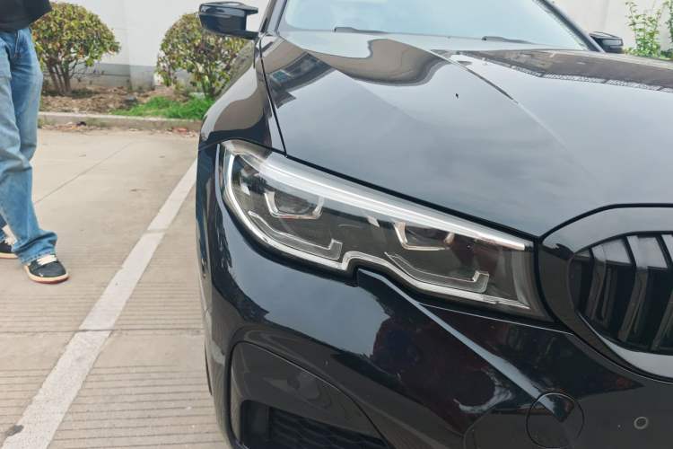 Used BMW 3 Series 2022 Revised 325i M Sport Night Edition Package Right Front Headlight