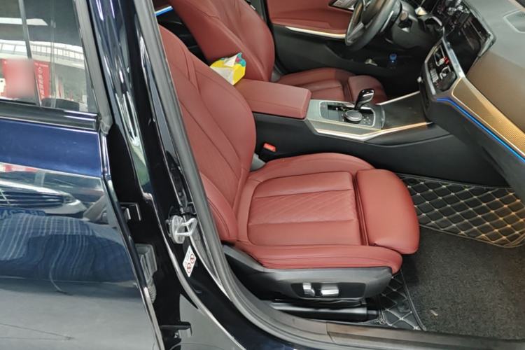 Used BMW 3 Series 2022 325Li M Sport Night Edition Package Right Front Seat