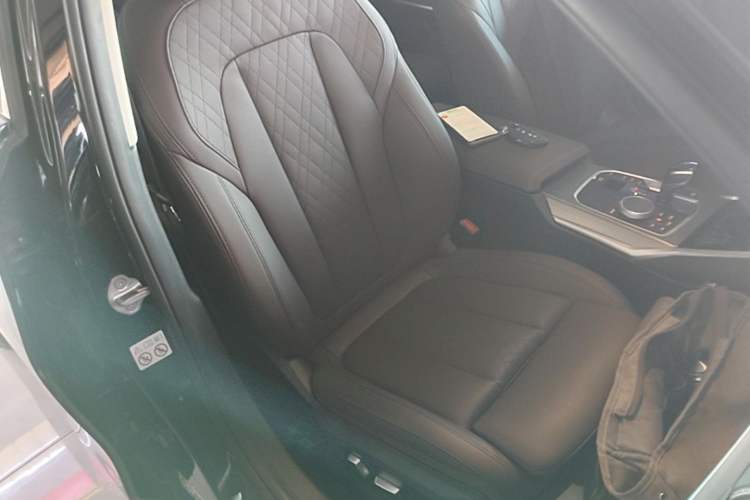 Used BMW 3 Series 2022 325Li M Sport Night Edition Package Right Front Seat