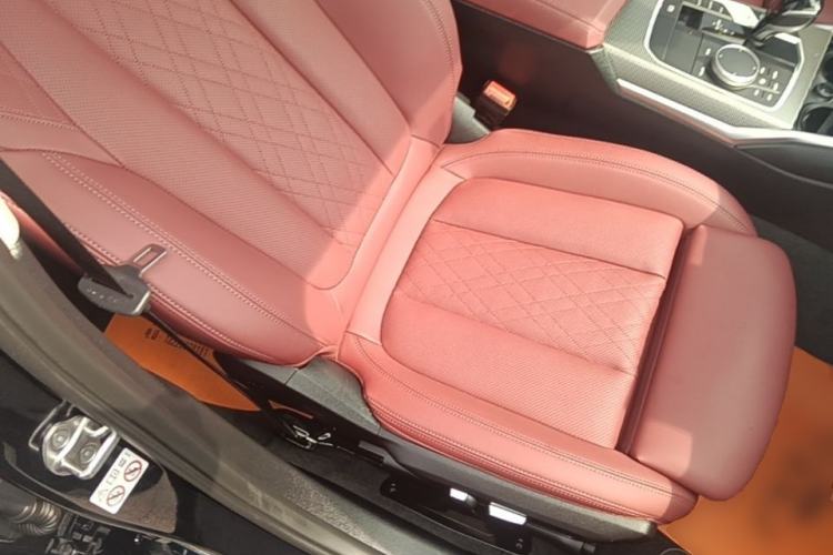 Used BMW 3 Series 2022 Restyled 325Li M Sport Night Edition Package Right Front Seat