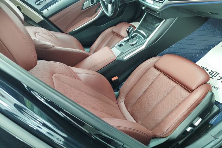 Used BMW 3 Series 2022 325Li M Sport Package Right Front Seat