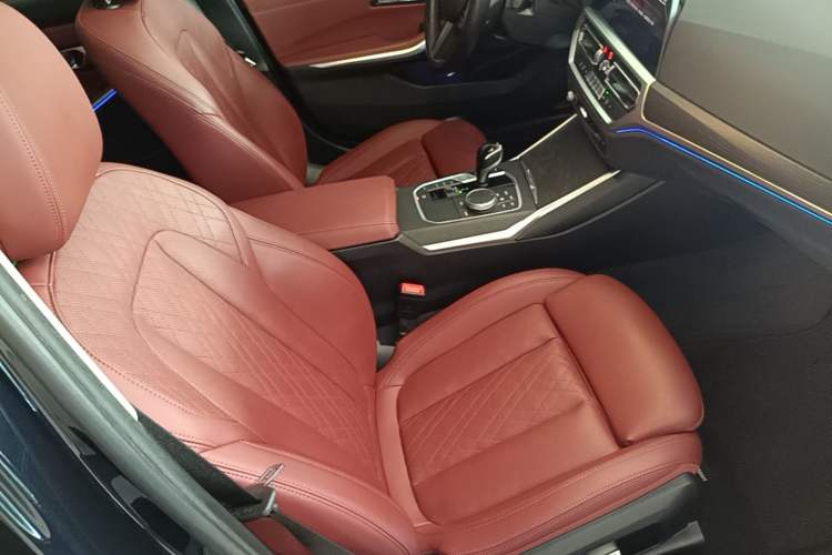 Used BMW 3 Series 2022 Updated 325i M Sport Package Right Front Seat