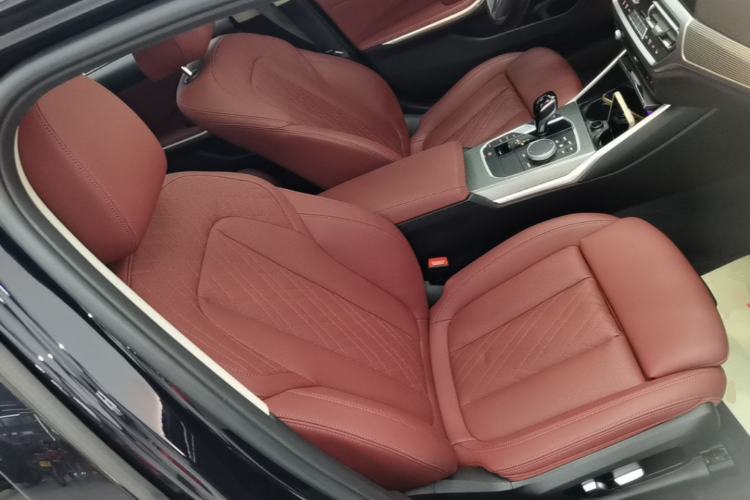 Used BMW 3 Series 2022 Revised 325i M Sport Night Edition Package Right Front Seat