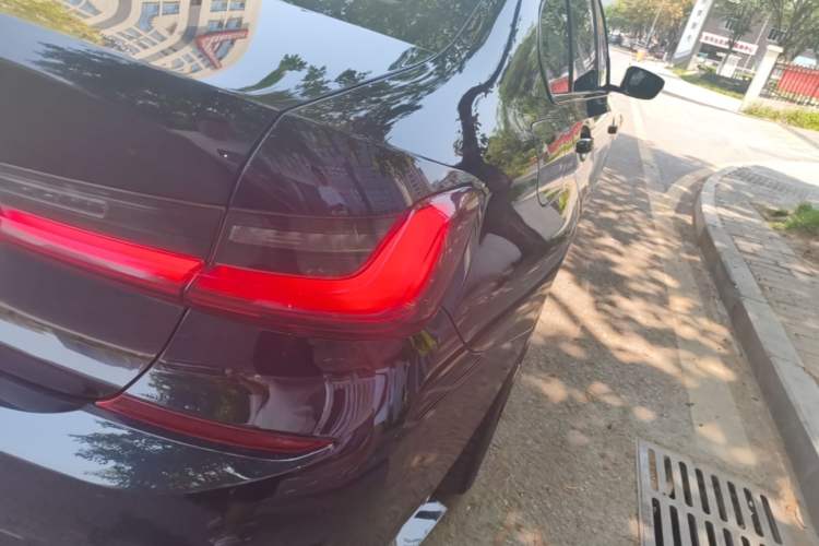 Used BMW 3 Series 2022 Restyled 320Li M Sport Package Right Rear Taillight
