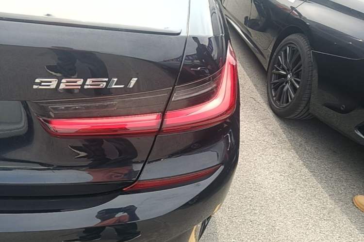 Used BMW 3 Series 2022 Restyled 325Li M Sport Night Edition Package Right Rear Taillight
