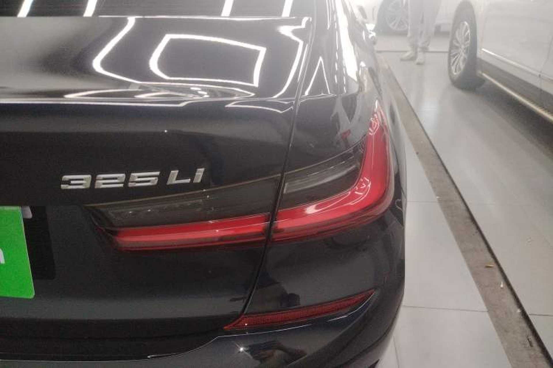 Used BMW 3 Series 2022 325Li M Sport Package Right Rear Taillight