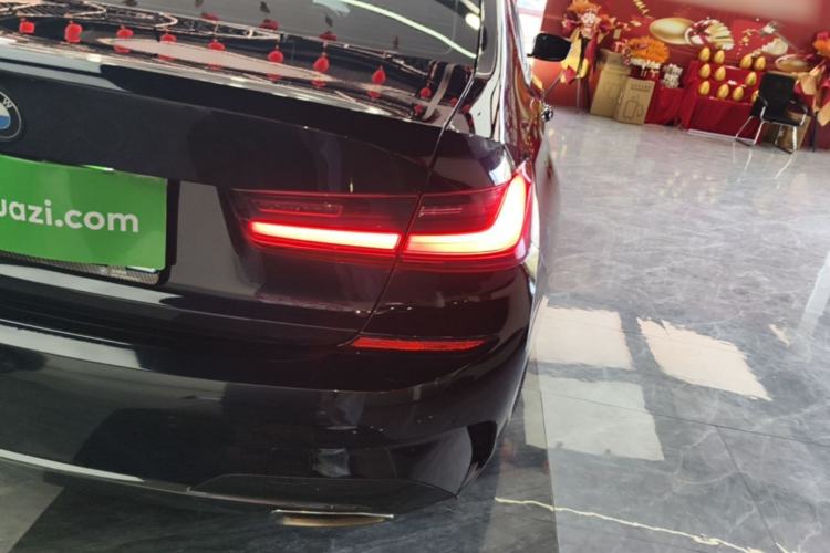 Used BMW 3 Series 2022 320Li M Sport Package Right Rear Taillight