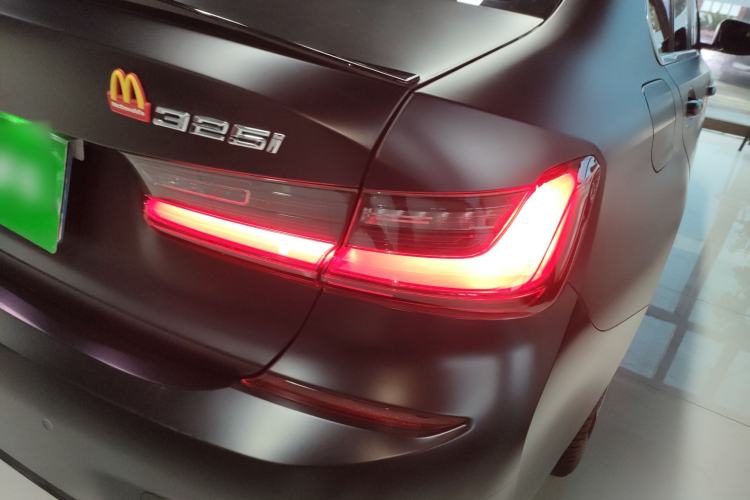 Used BMW 3 Series 2022 325i M Sport Package Right Rear Taillight