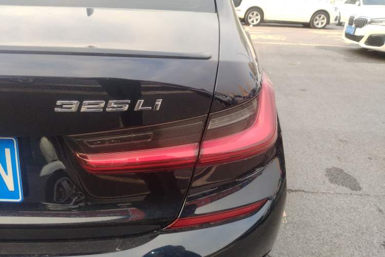 Used BMW 3 Series 2022 Restyled 325Li M Sport Night Edition Package Right Rear Taillight