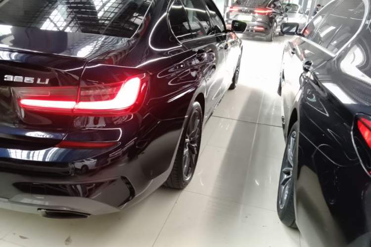 Used BMW 3 Series 2022 325Li M Sport Night Edition Package Right Rear Taillight