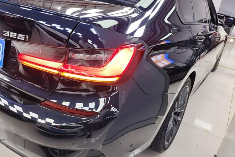 Used BMW 3 Series 2022 325i M Sport Night Edition Package Right Rear Taillight