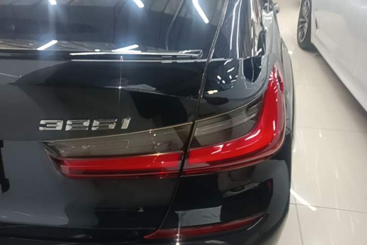 Used BMW 3 Series 2022 Revised 325i M Sport Night Edition Package Right Rear Taillight