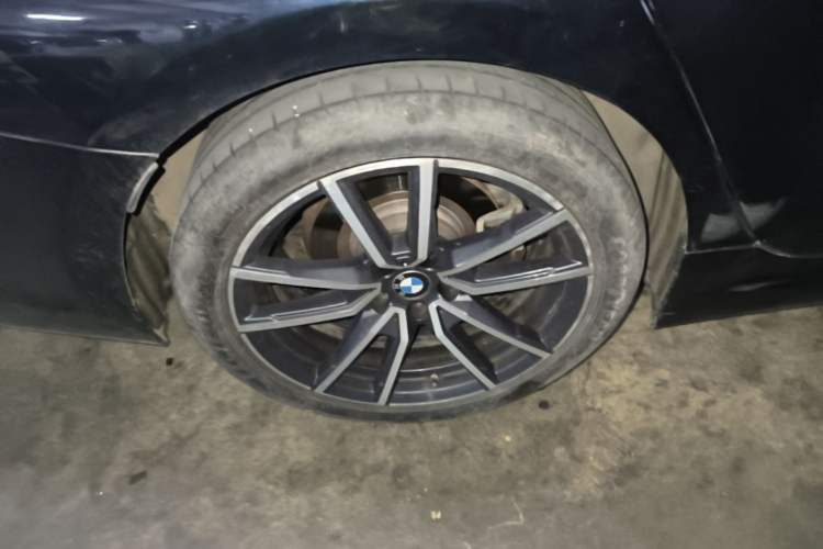 Used BMW 3 Series 2022 Updated 325Li M Sport Package Right Rear Wheel Hub