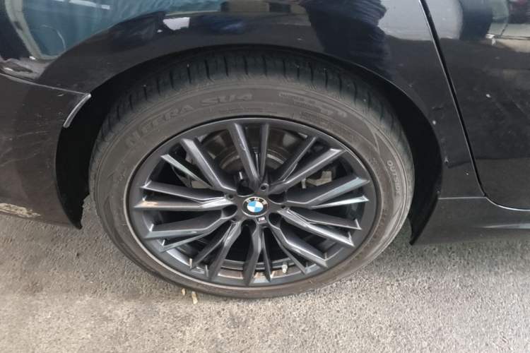 Used BMW 3 Series 2022 Revised 325i M Sport Night Edition Package Right Rear Wheel Hub